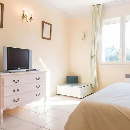 Villa Avec Piscine 2 Mn La